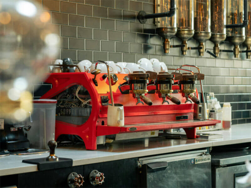 Customize Ανακατασκευές